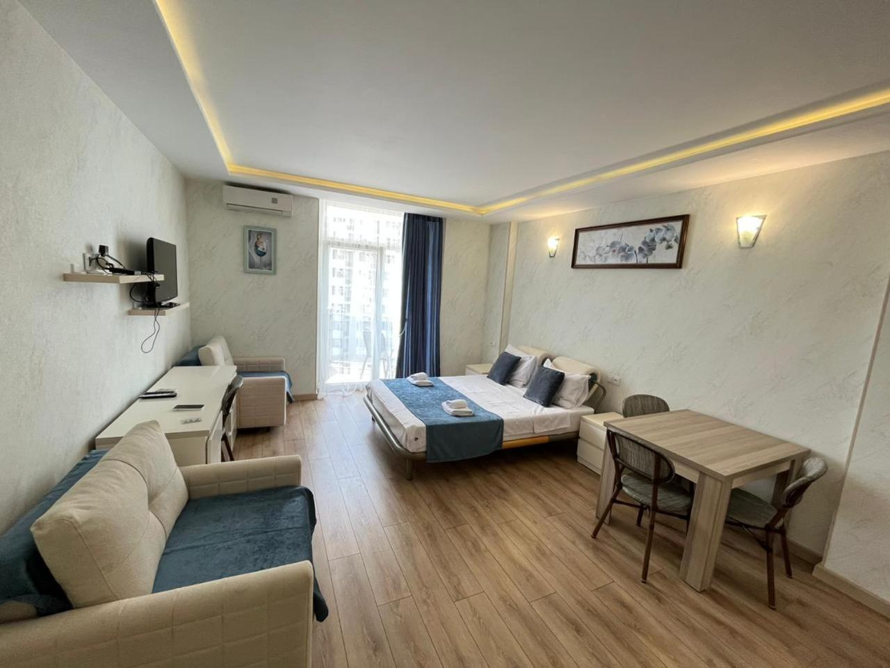 Holiday Premium Apartments Batumi Ngoại thất bức ảnh