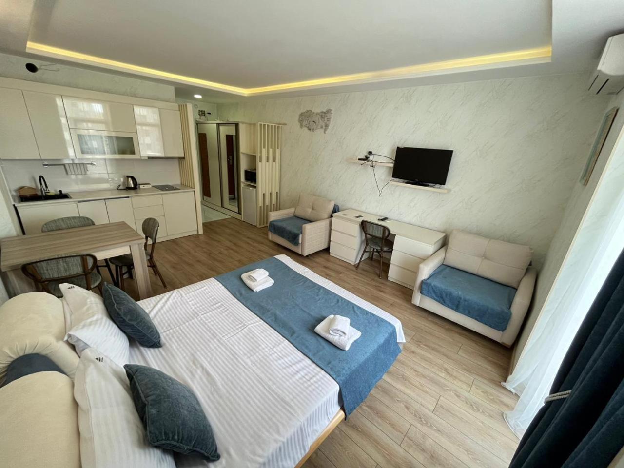 Holiday Premium Apartments Batumi Ngoại thất bức ảnh