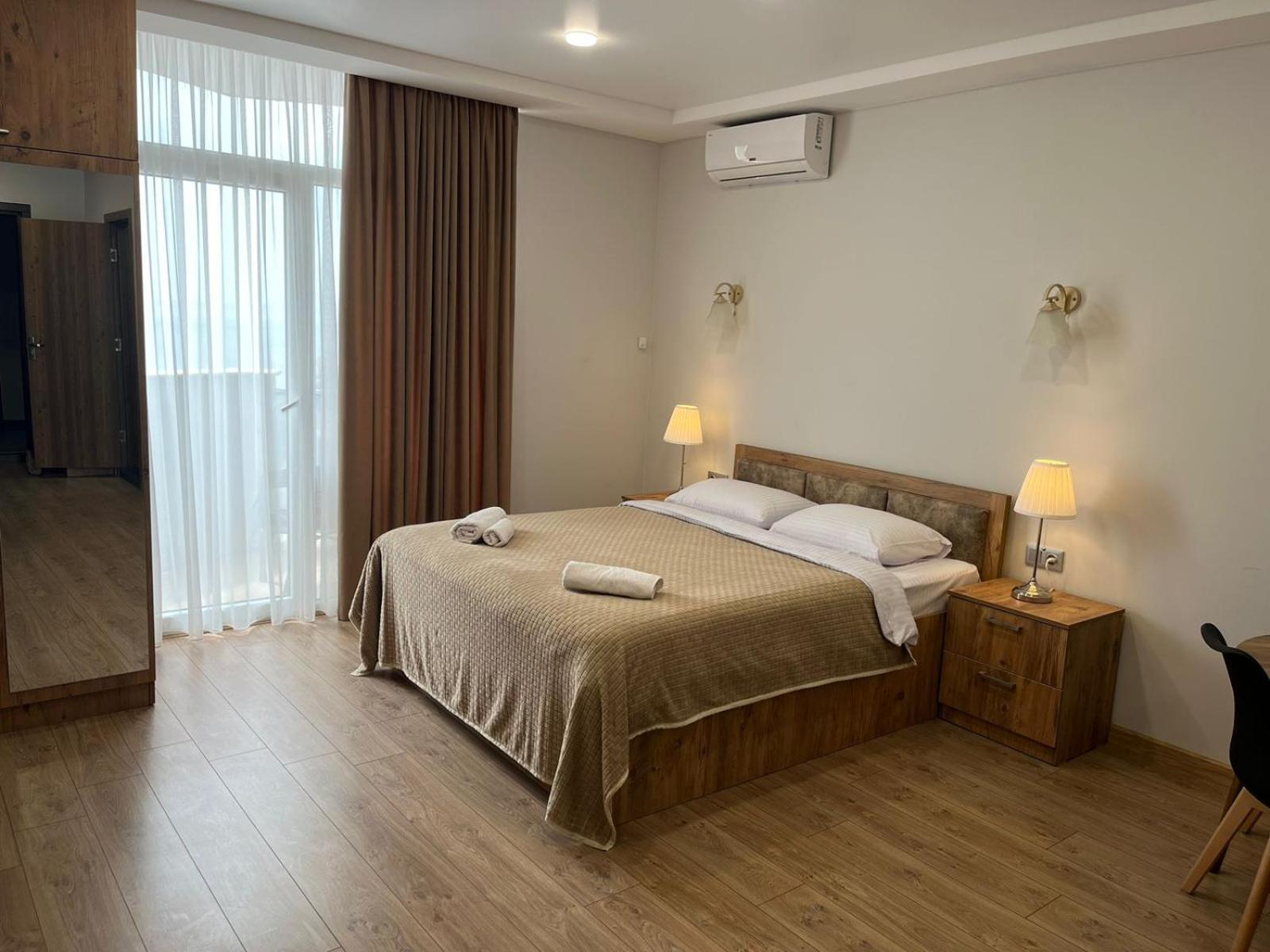 Holiday Premium Apartments Batumi Ngoại thất bức ảnh