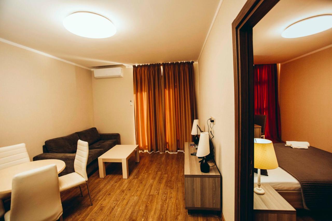 Holiday Premium Apartments Batumi Ngoại thất bức ảnh
